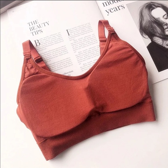 Padded Seamless Caramel Athletic Sports Bra Top - Picture 5 of 7